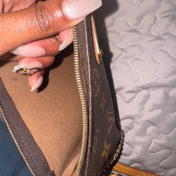 Louis Vuitton Dark Brown Monogram Wristlet - Picture 7 of 8